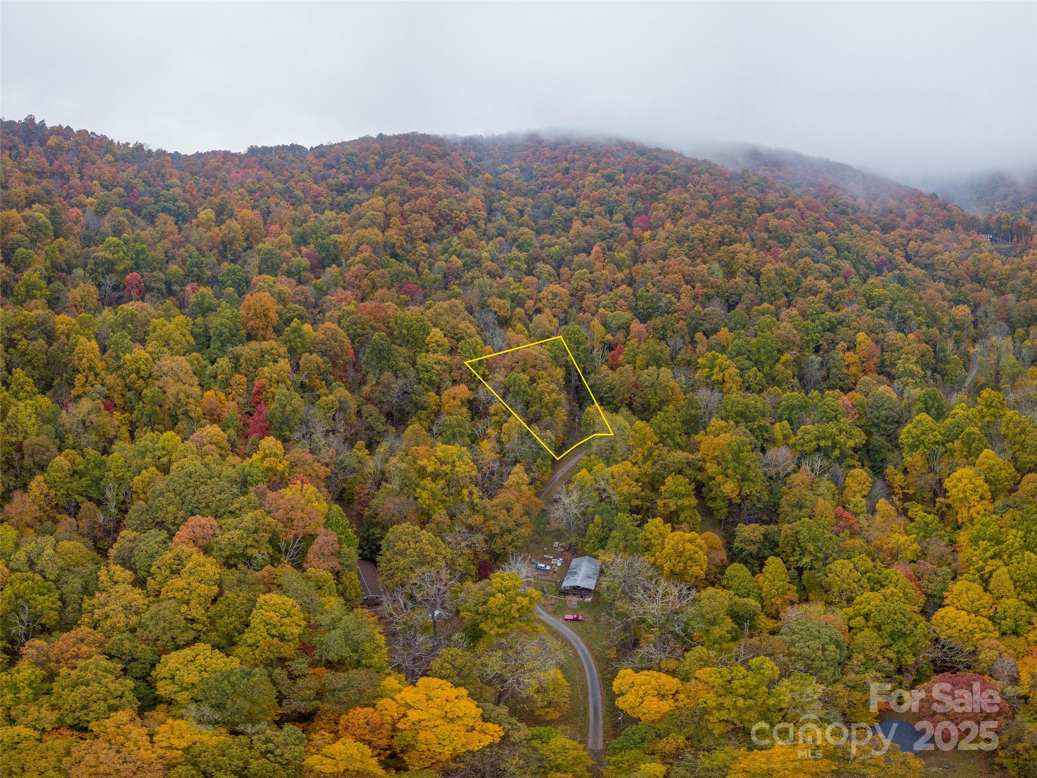 000 Sleepy Hollow Lane Canton NC 28716