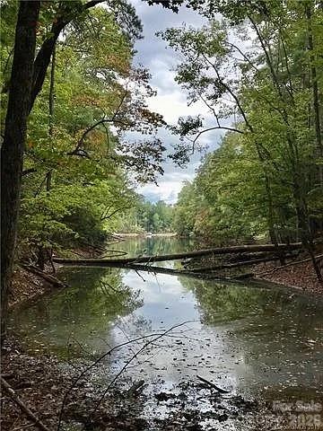1388 Old Dry Creek Road Morganton NC 28655