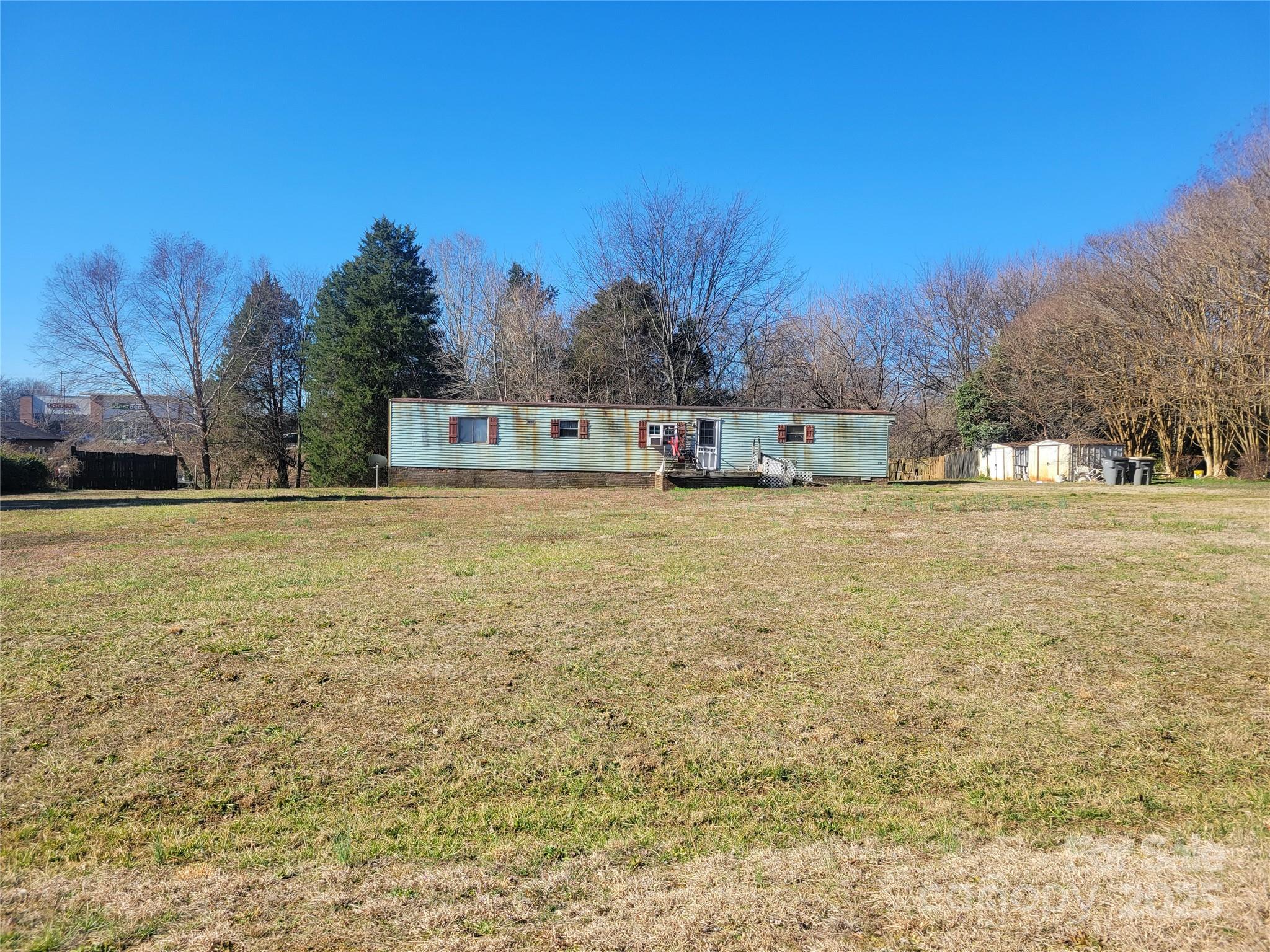 691 Sportsman Drive Concord NC 28027