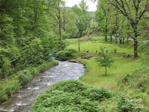 210 Conleys Creek Road Whittier NC 28789