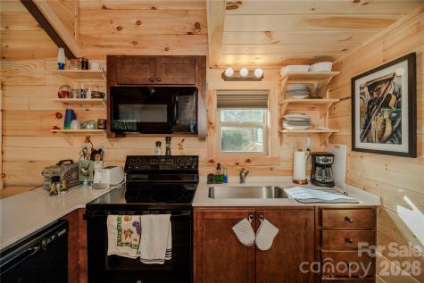 9017 East Fork Road Brevard NC 28712