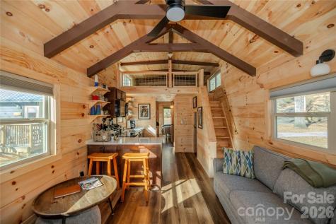 9017 East Fork Road Brevard NC 28712