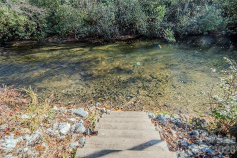 9017 East Fork Road Brevard NC 28712