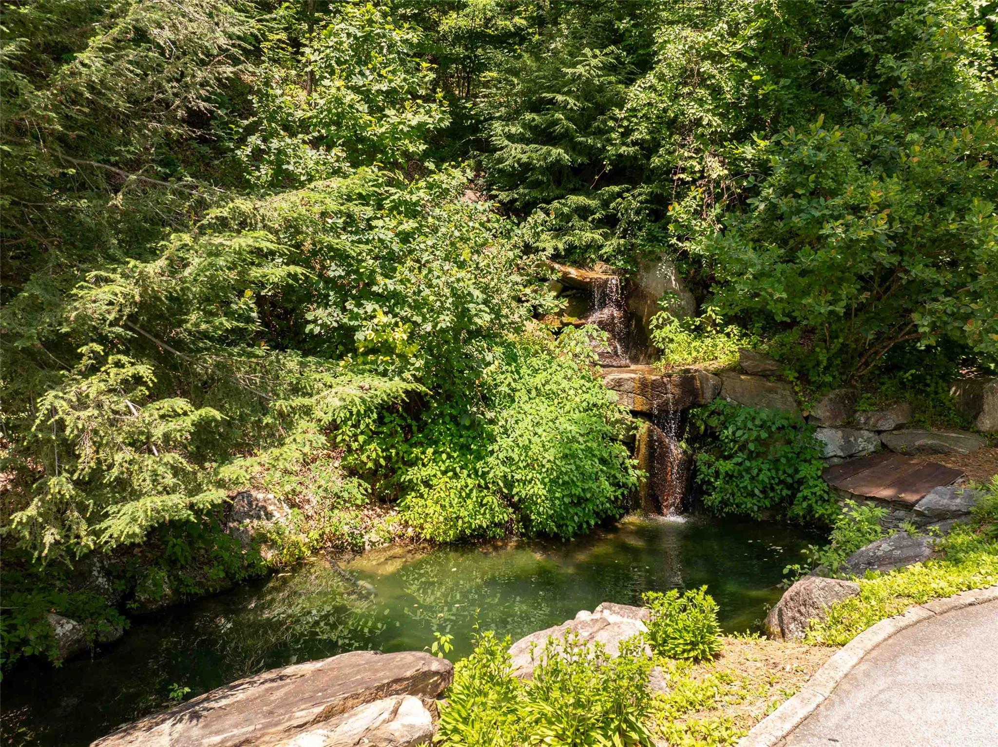 2957 Creston Drive Black Mountain NC 28711