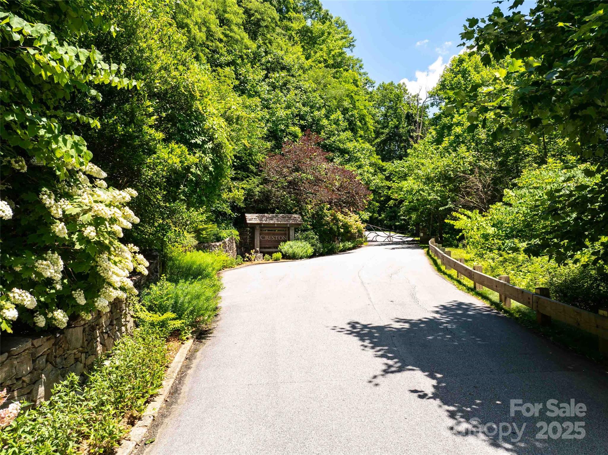 2957 Creston Drive Black Mountain NC 28711