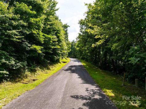 2957 Creston Drive Black Mountain NC 28711