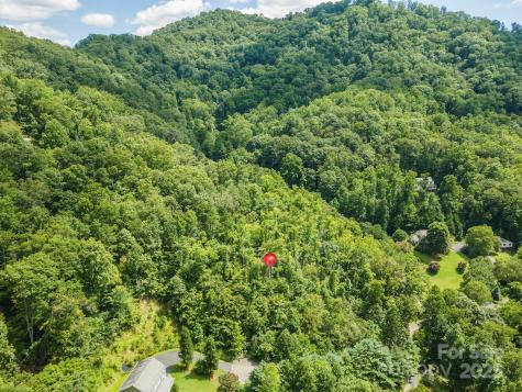 72 Applewood Lane Weaverville NC 28787