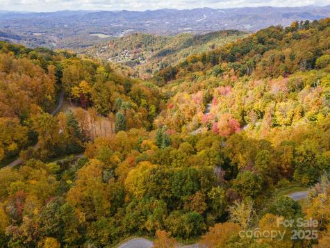 72 Applewood Lane Weaverville NC 28787