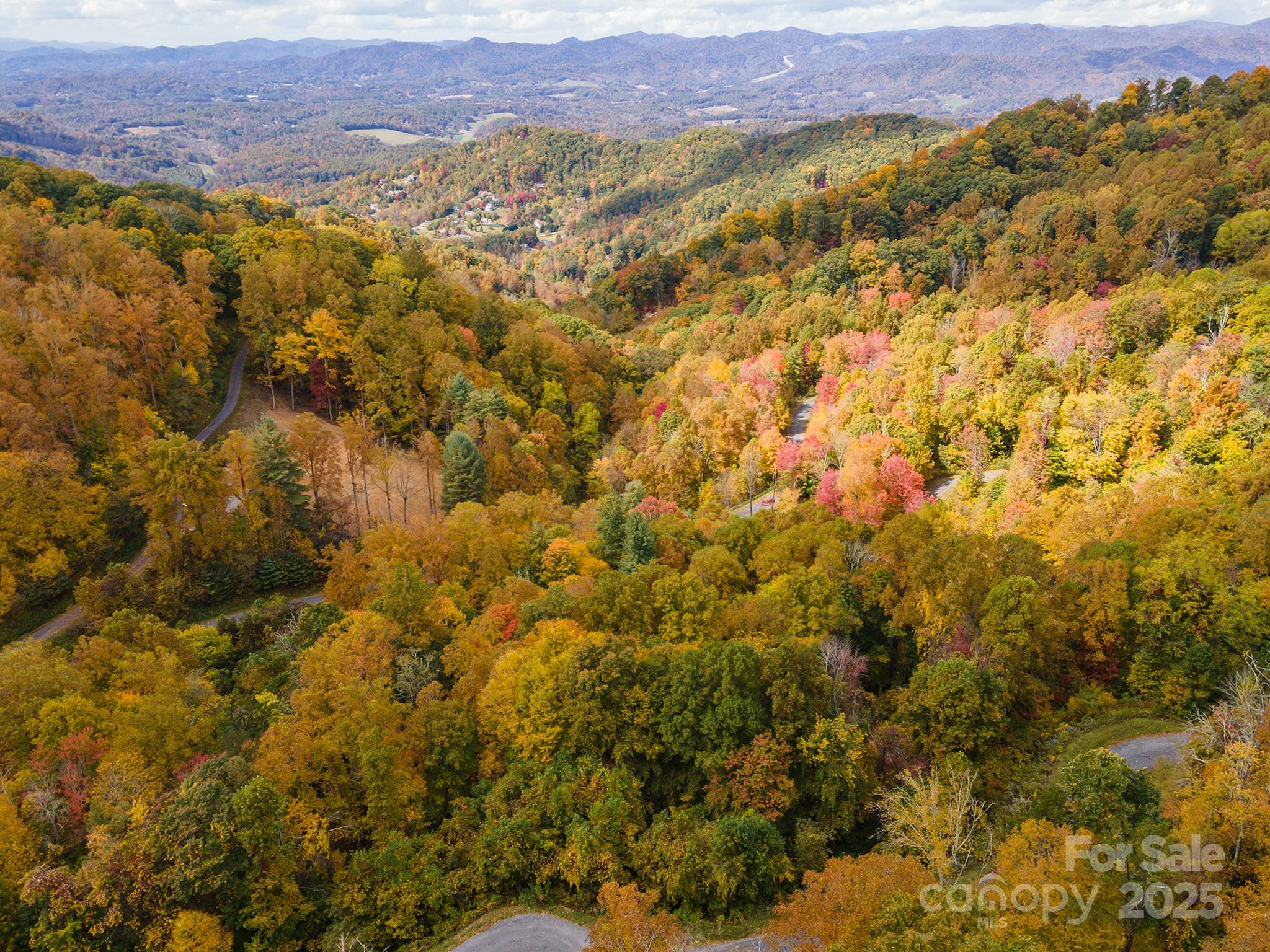 72 Applewood Lane Weaverville NC 28787