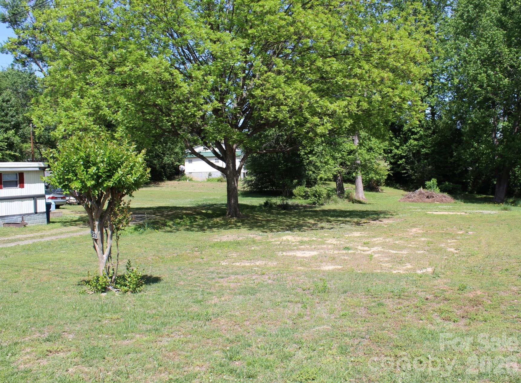 221 37th Street SW Hickory NC 28602
