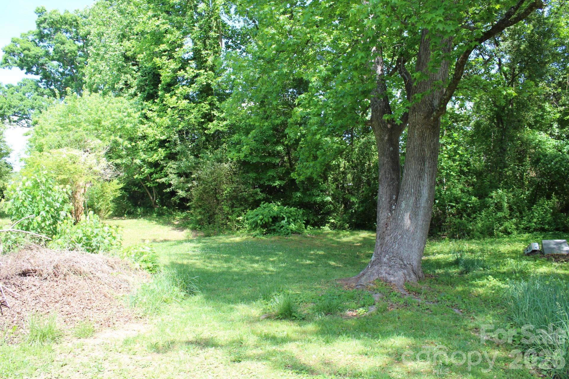 221 37th Street SW Hickory NC 28602