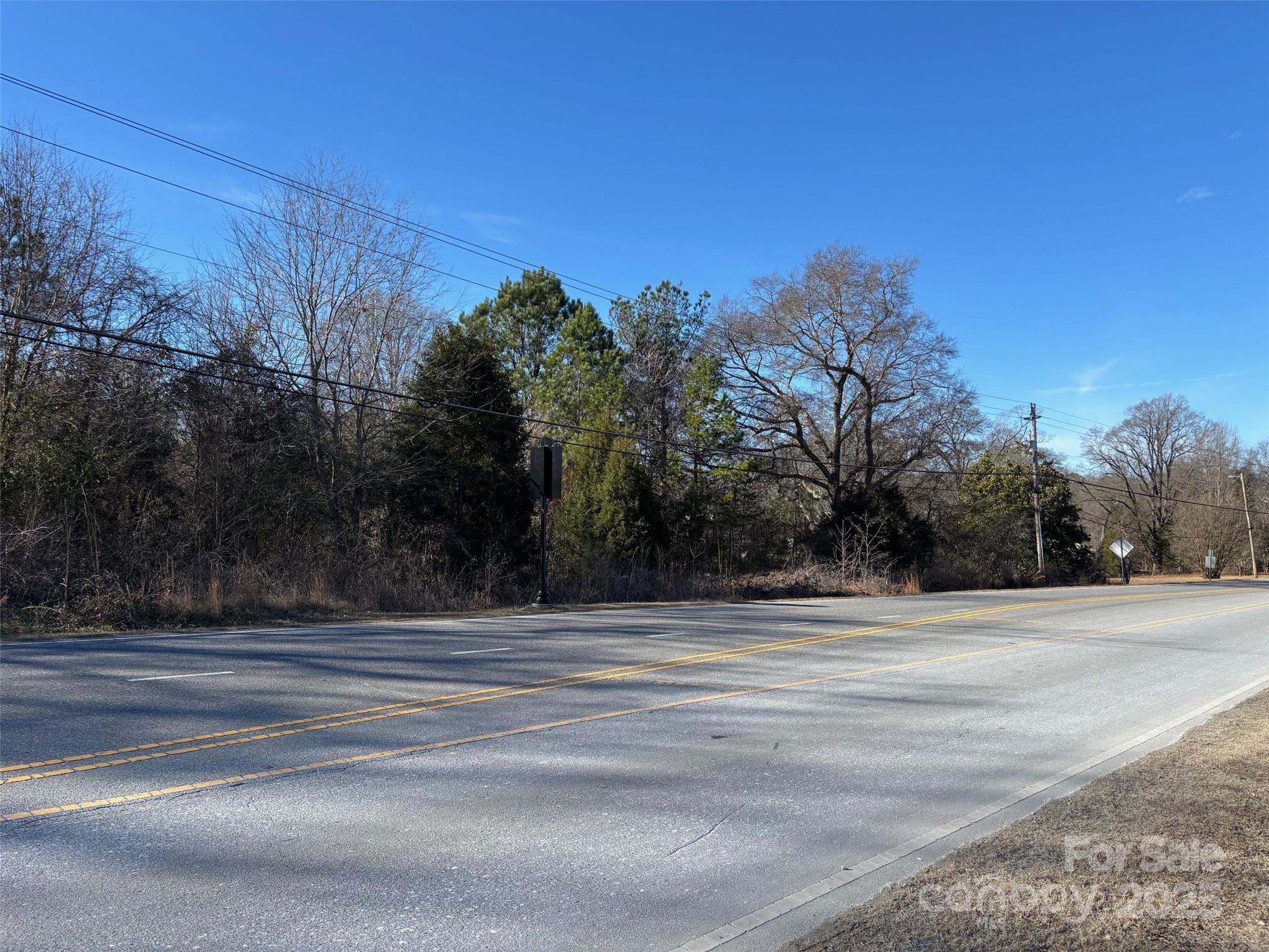 2015 Mountain Island Highway Mount Holly NC 28120