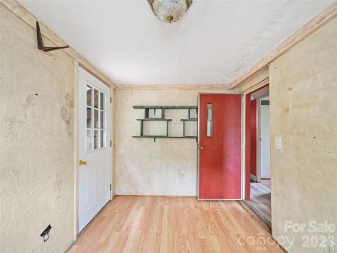 74 Socrates Lane Burnsville NC 28714
