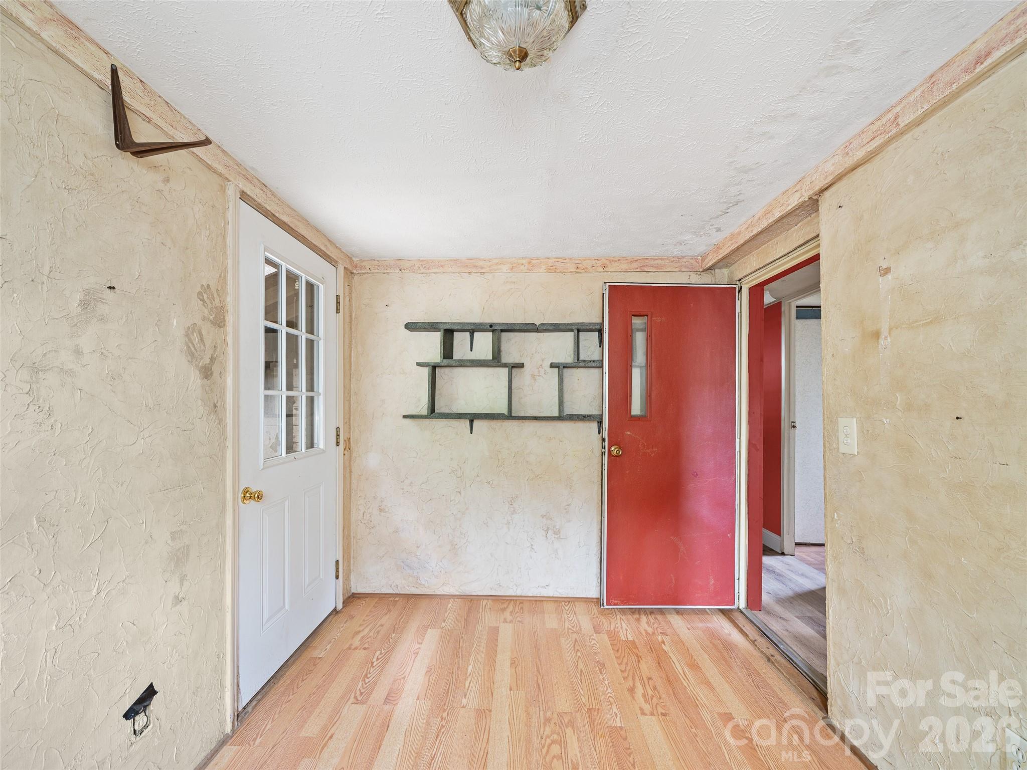 74 Socrates Lane Burnsville NC 28714