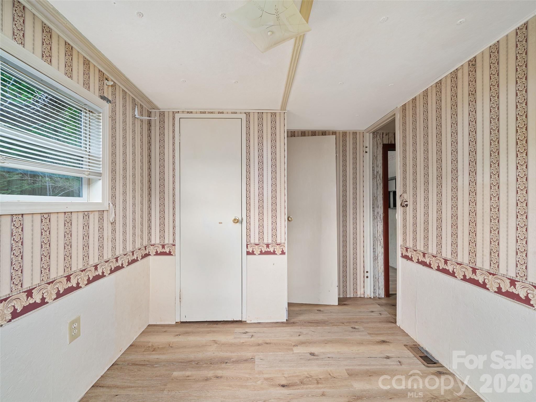 74 Socrates Lane Burnsville NC 28714