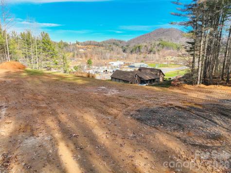 00 Riverside Hills Road Burnsville NC 28714