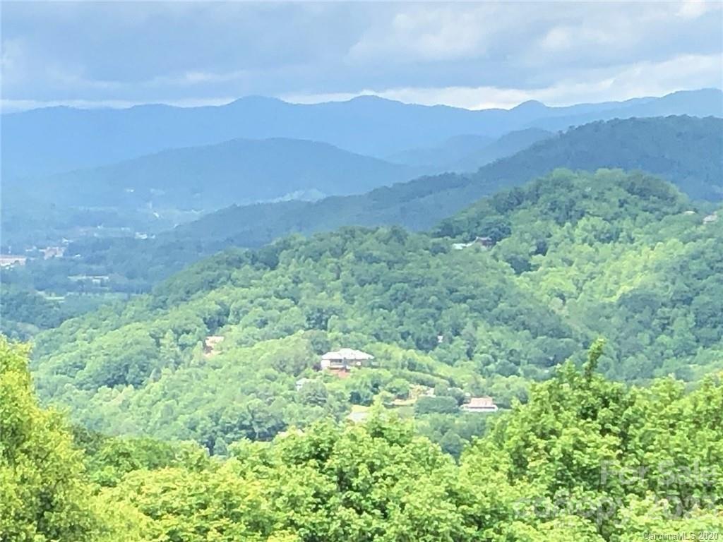 111 Dotsu Trail Maggie Valley NC 28751