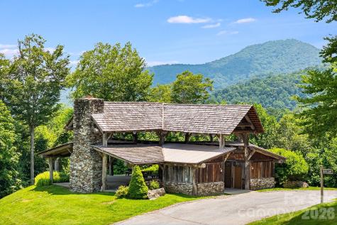 16 Mountain Gait Drive Mars Hill NC 28754