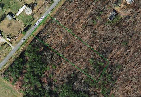 1592 Barefoot Avenue Catawba NC 28609