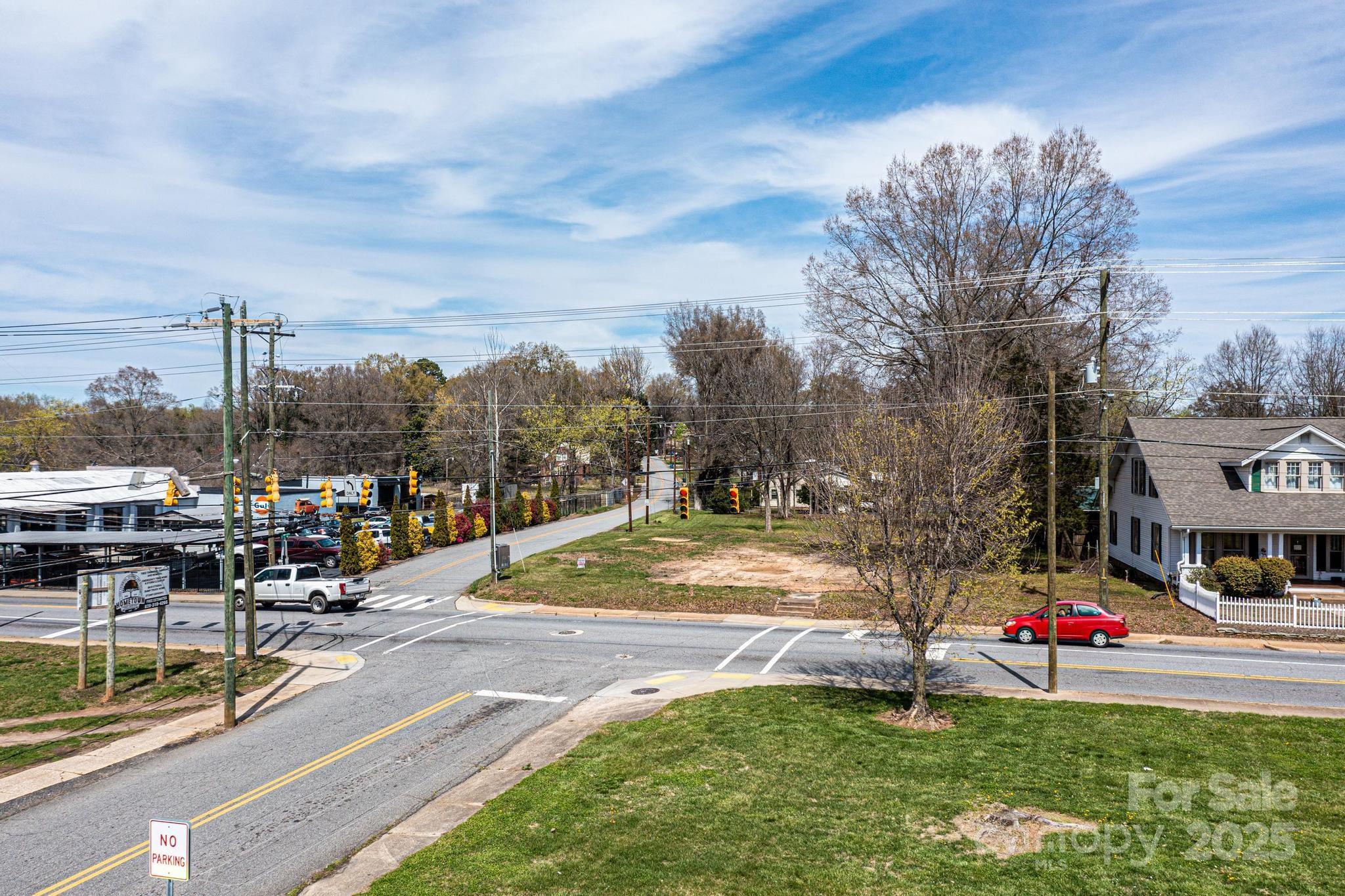 24 7th Street NW Taylorsville NC 28681