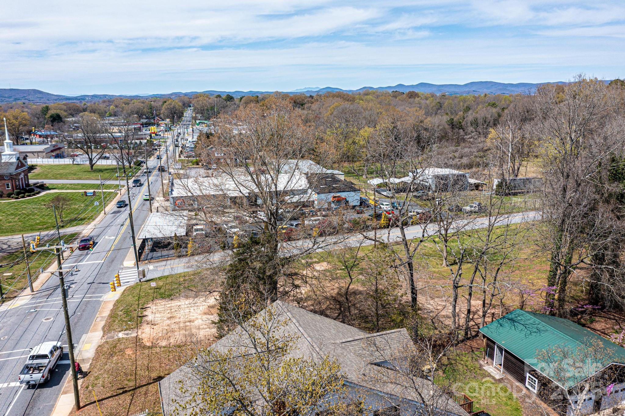 24 7th Street NW Taylorsville NC 28681