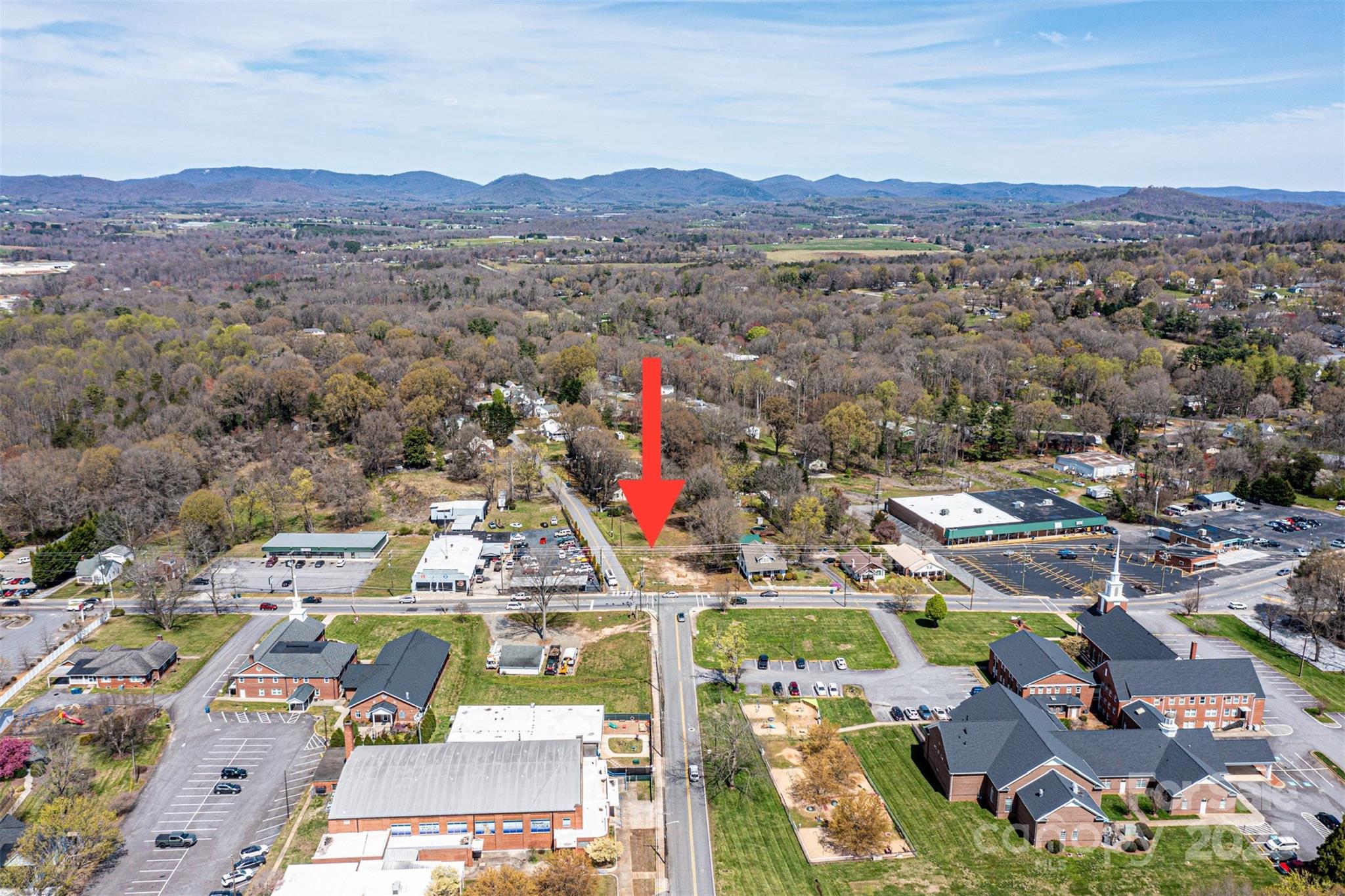 24 7th Street NW Taylorsville NC 28681