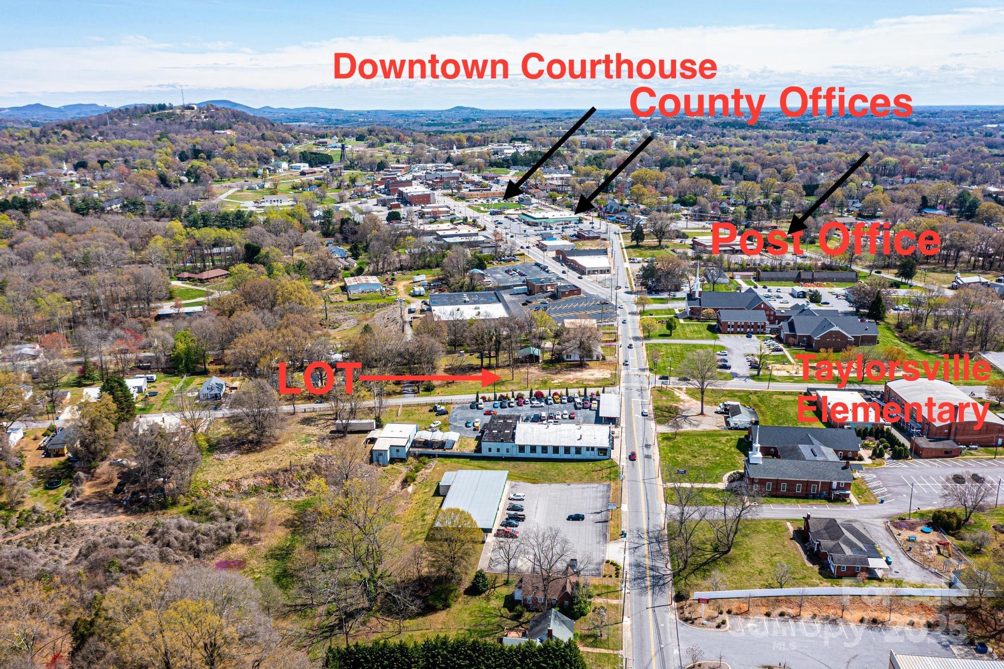 24 7th Street NW Taylorsville NC 28681