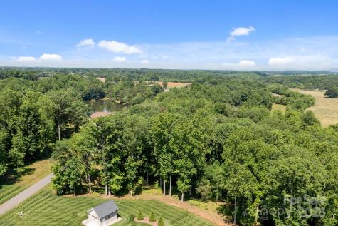 128 Backrush Court Statesville NC 28625