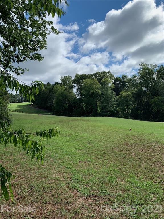 161 Sandtrap Drive Statesville NC 28677