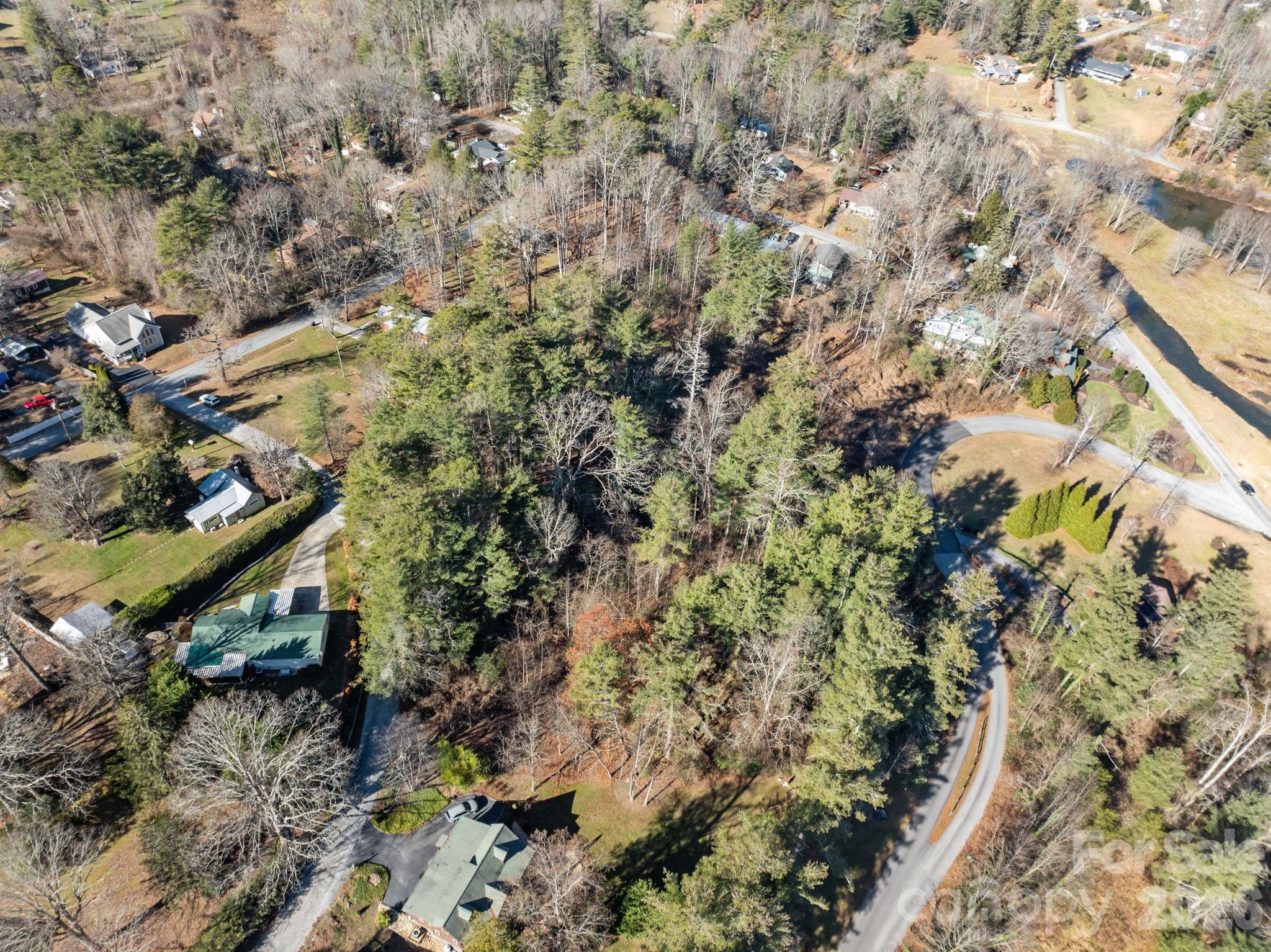 000 Oscelake Way Hendersonville NC 28739