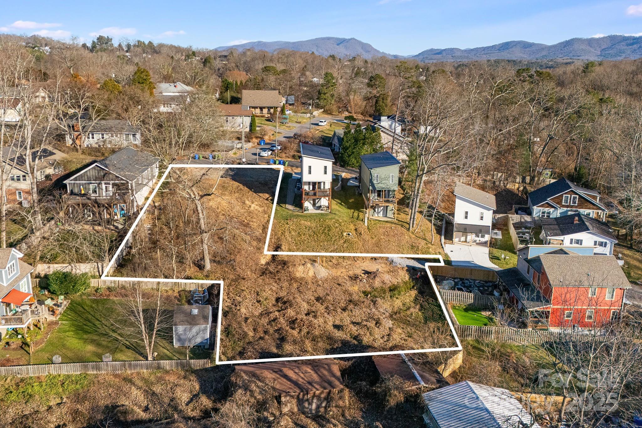 101 Arline Henry Way Asheville NC 28806