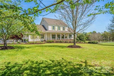 7160 Old Us Highway 421 Staley NC 27355