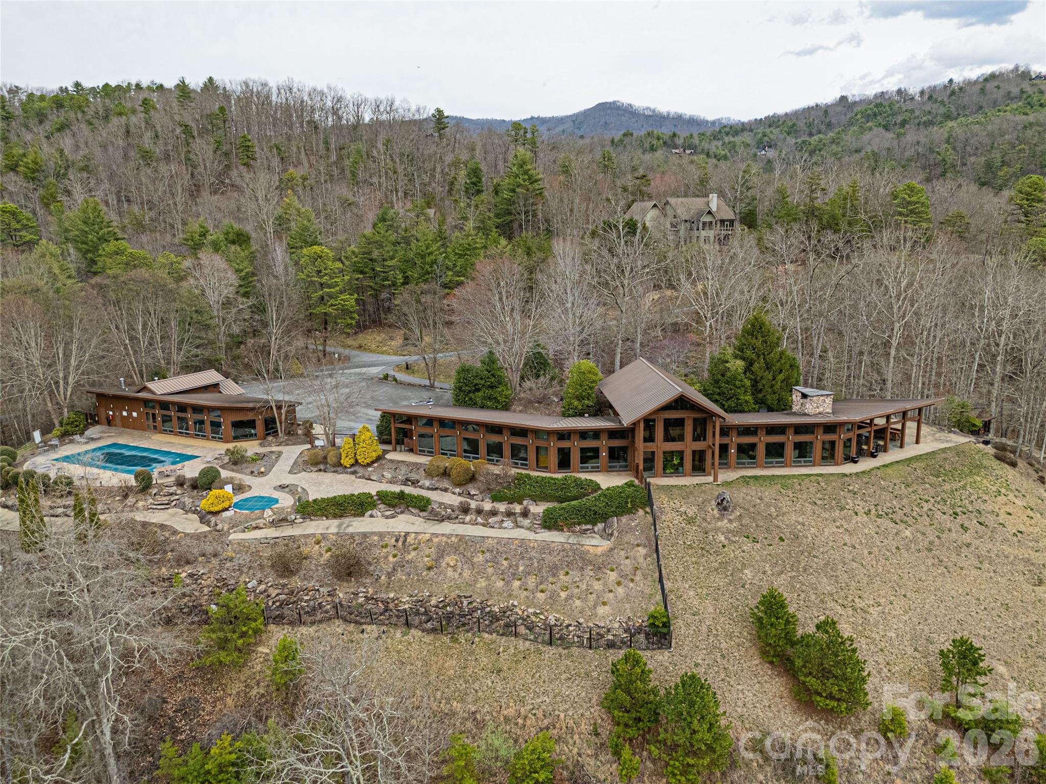 51 Wild Turkey Loop Marshall NC 28753