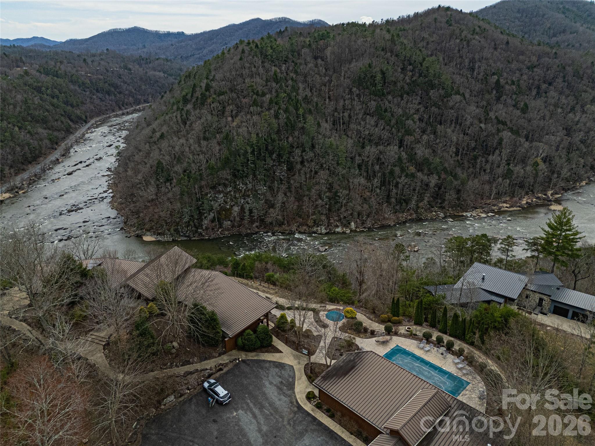 51 Wild Turkey Loop Marshall NC 28753