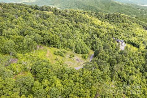 1260 Mountain Laurel Parkway Newland NC 28657