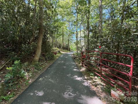 25 Buck Ridge Road Fairview NC 28730