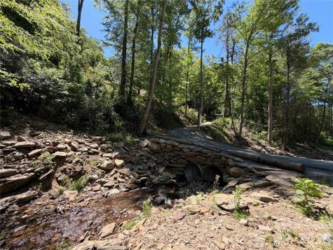 25 Buck Ridge Road Fairview NC 28730