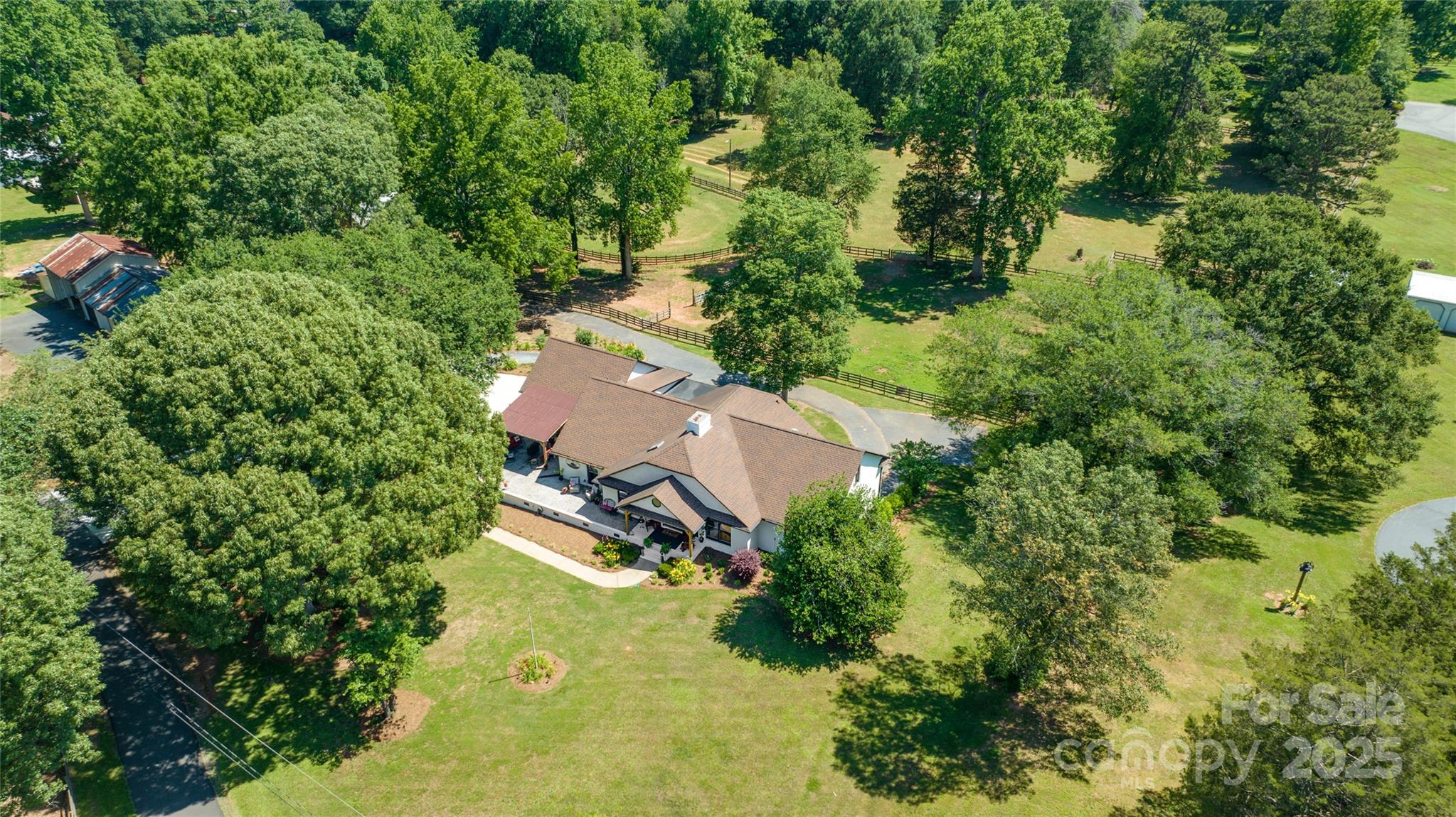 11732 Kennewick Road Charlotte NC 28216