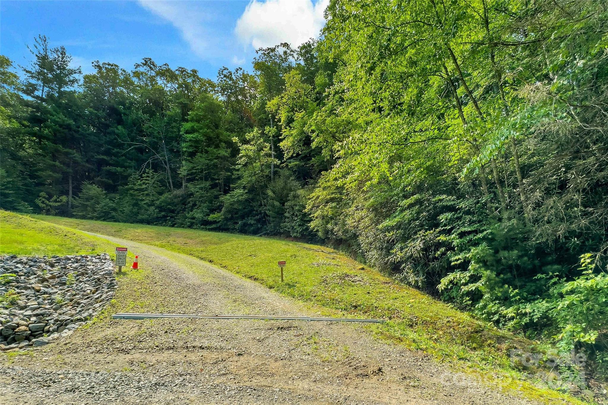 19 Cornerstone Way Swannanoa NC 28778