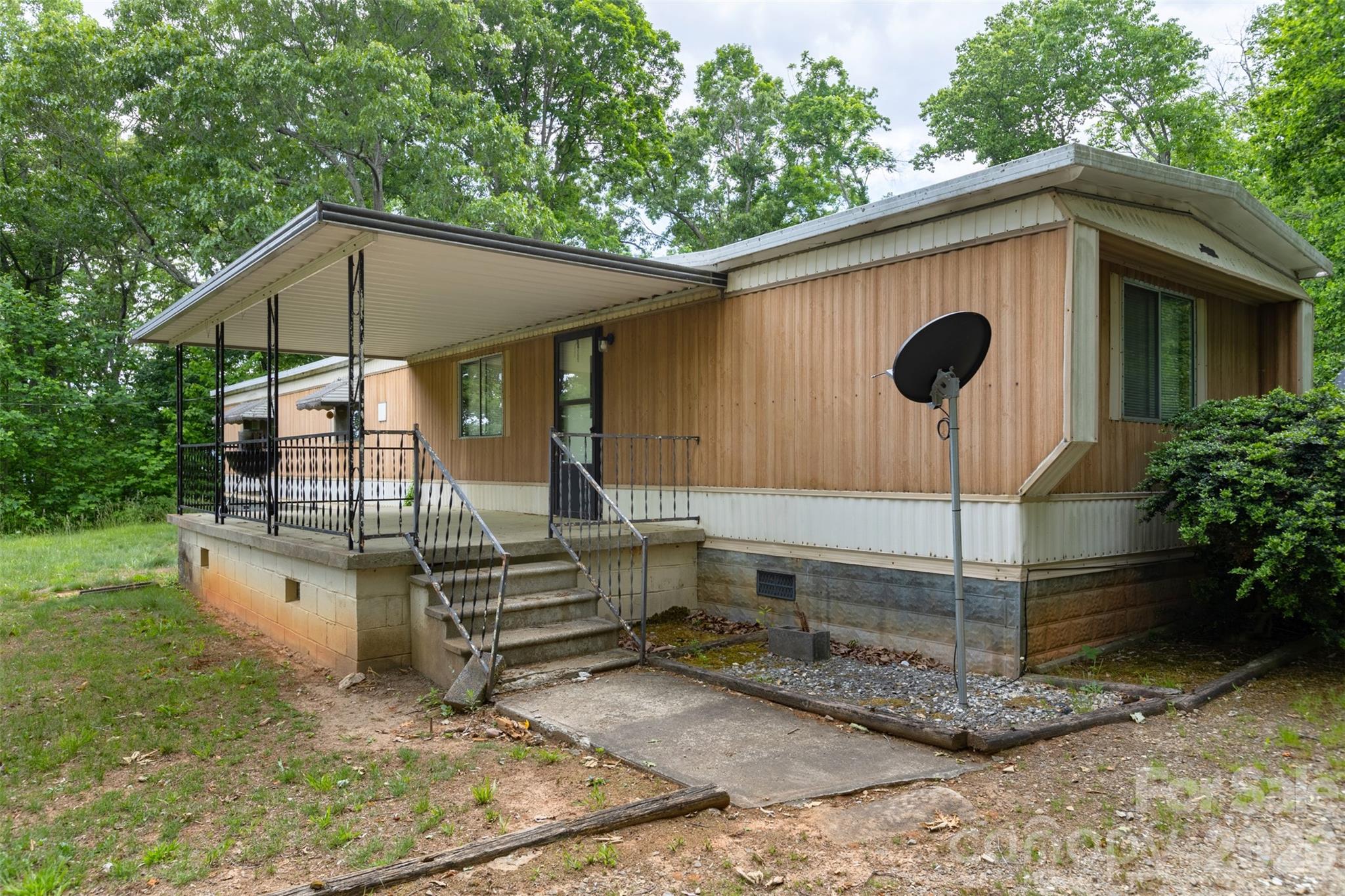 30 Gertrude Lane Candler NC 28715
