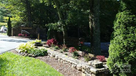 Lot 24 Red Wolf Blowing Rock NC 28605