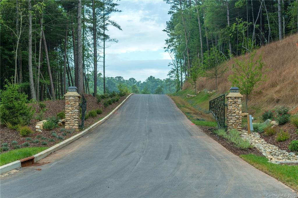 141 Riverbend Forest Drive Asheville NC 28805