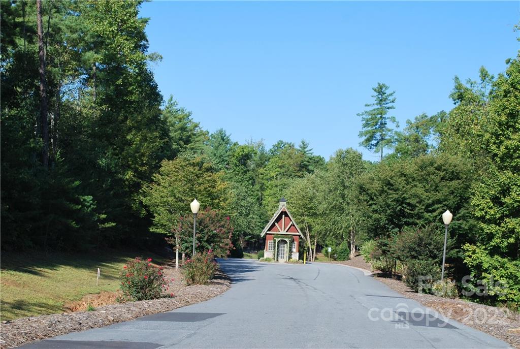 675 Harborside Drive Nebo NC 28761