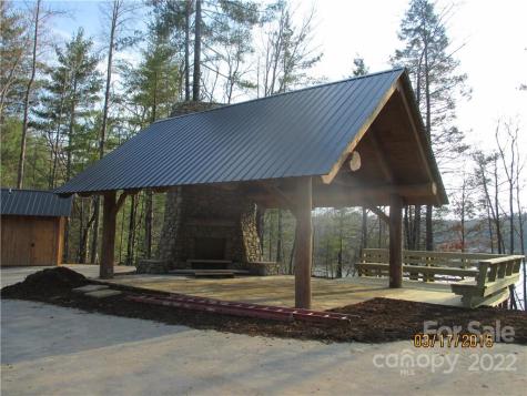 675 Harborside Drive Nebo NC 28761
