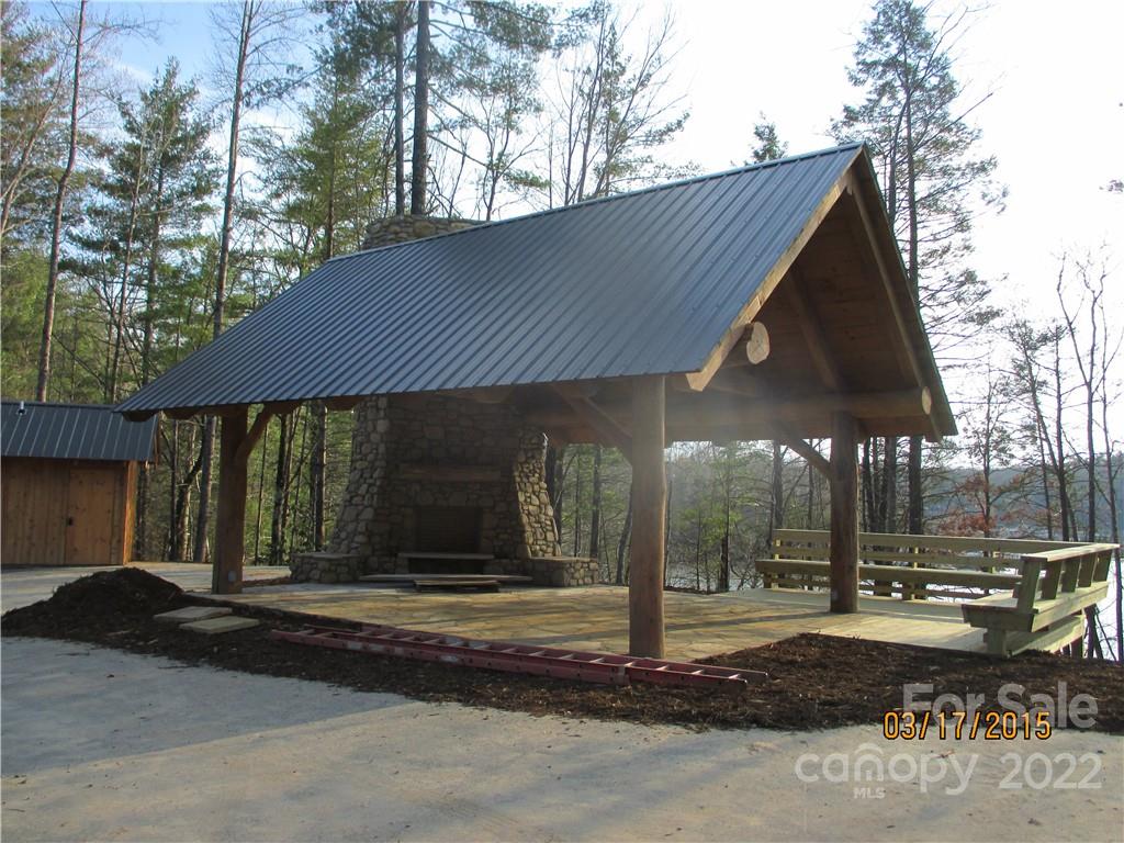 675 Harborside Drive Nebo NC 28761