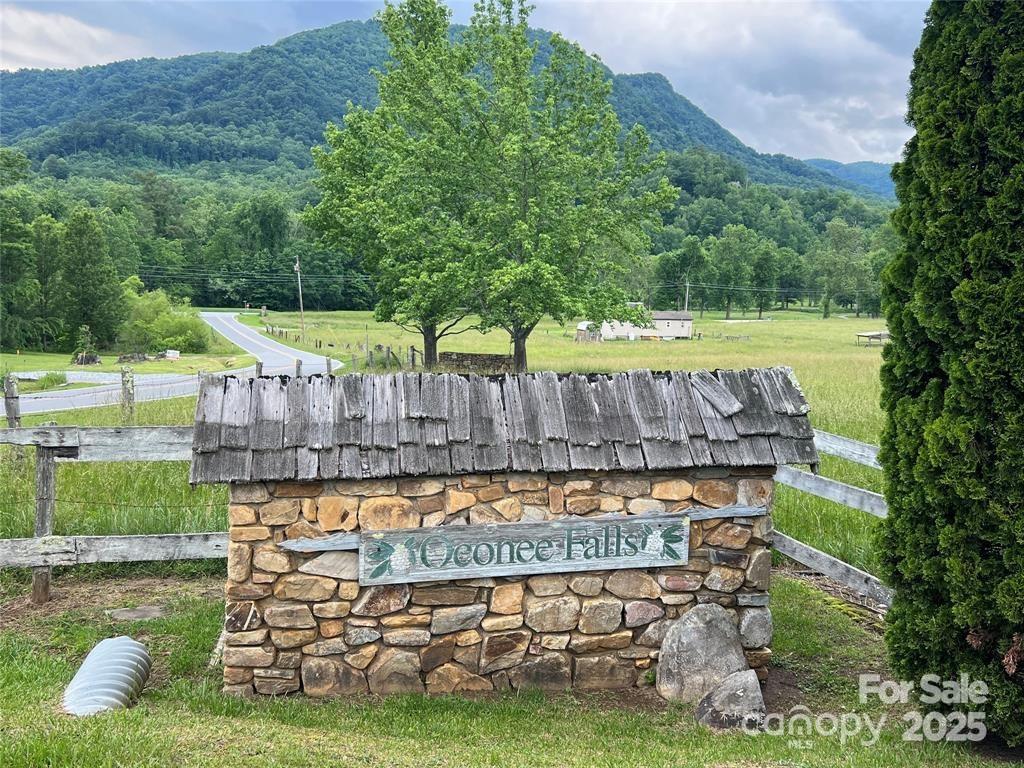 V/l Fox Ridge Trail Marion NC 28752