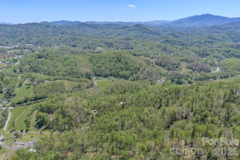 143 Gouge Cemetery Road Bakersville NC 28705