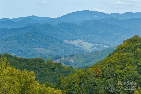 1380 Seven Glens Drive Weaverville NC 28787