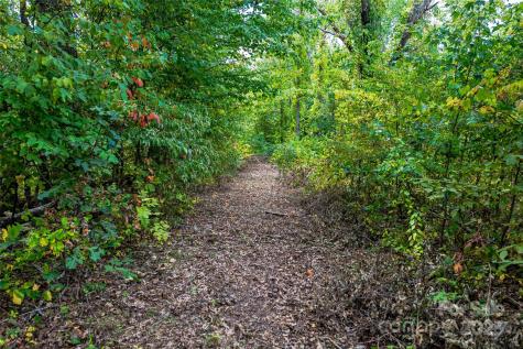 1380 Seven Glens Drive Weaverville NC 28787