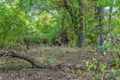 1380 Seven Glens Drive Weaverville NC 28787